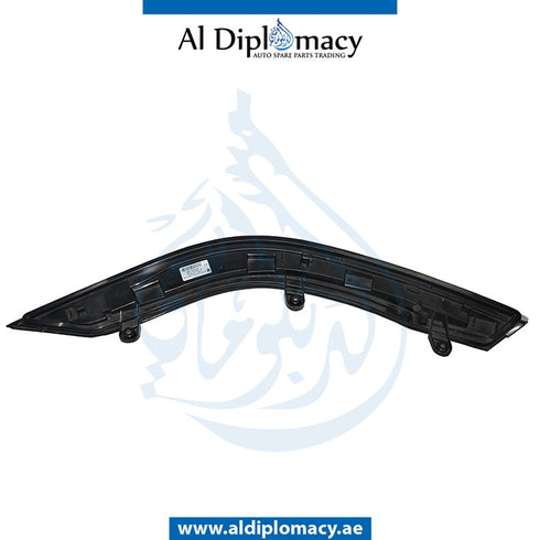 Rear Right TURN SIGNAL Lamp, LED for BMW I8 I12 (2014-2018) models, Part Number UN-63217310786